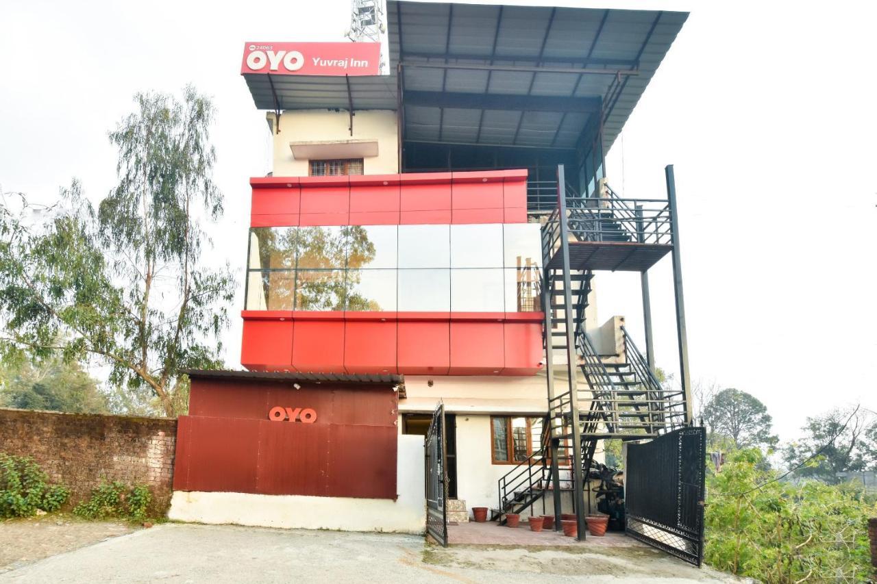 Oyo Flagship Yuvraj Inn Rājpur Esterno foto